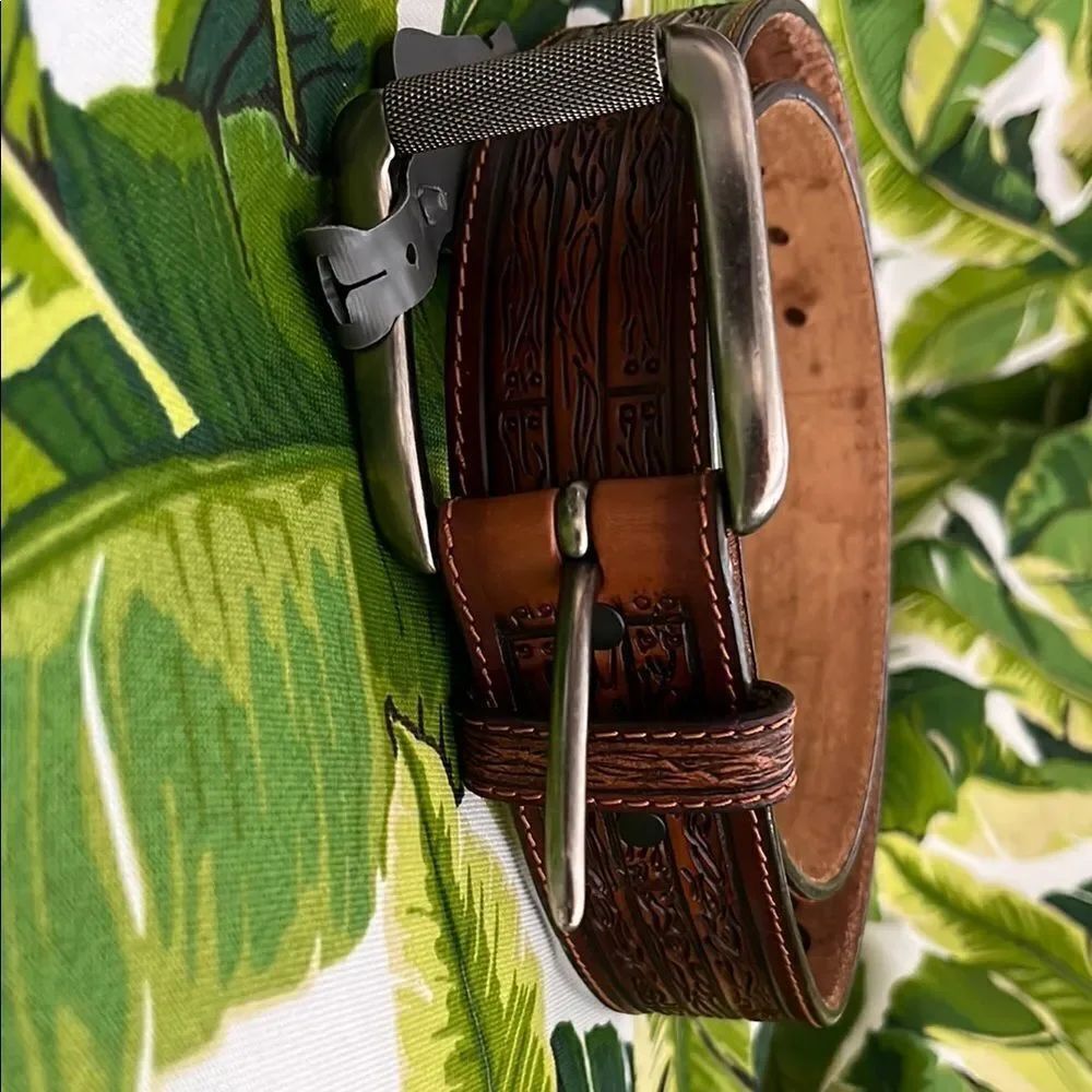 NWT Silver Creek Classics Top. Grain Brown Leather Belt,Embossed Wood grain